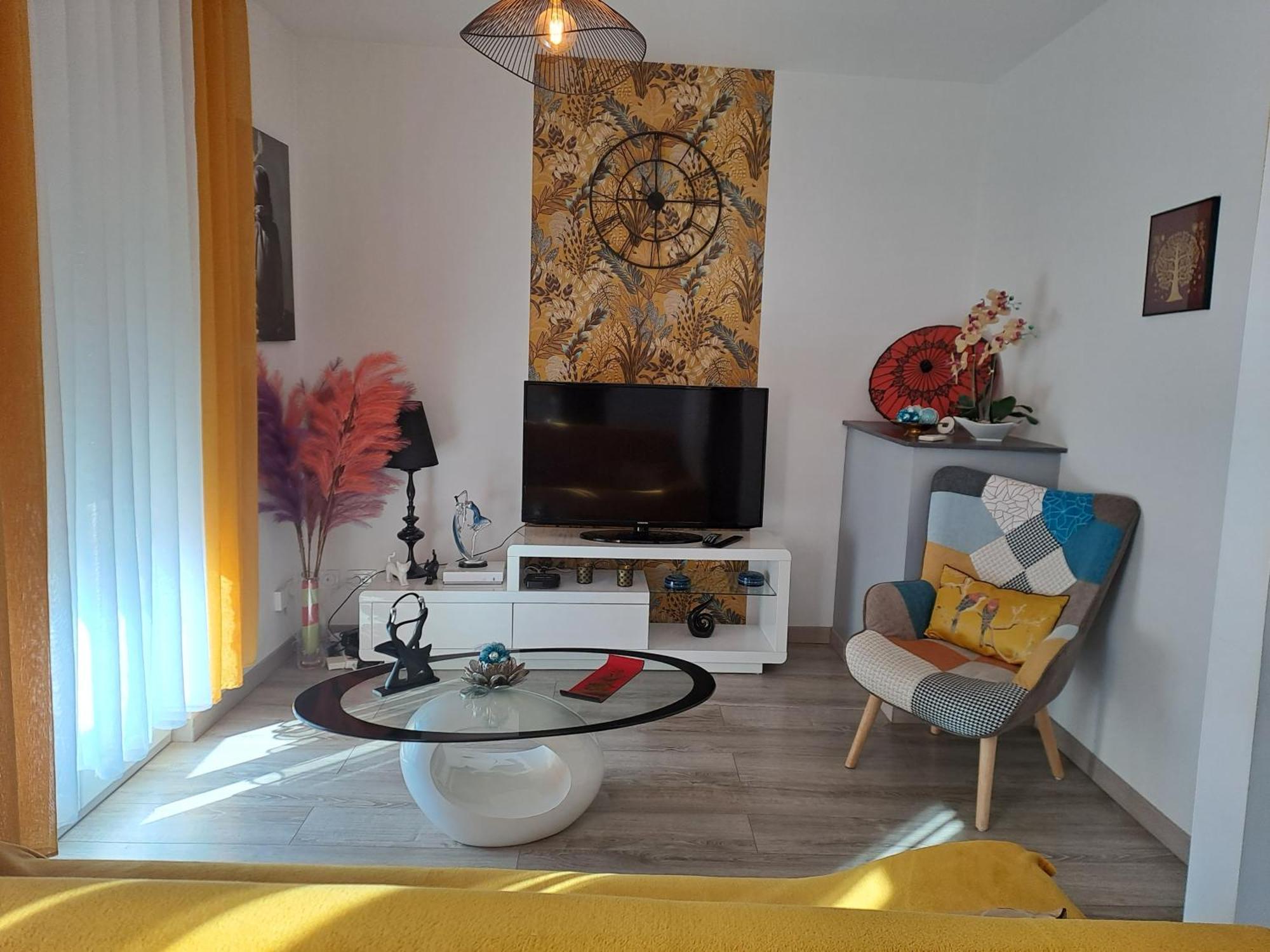 Chic Et Douillet Apartment Перпинян Екстериор снимка
